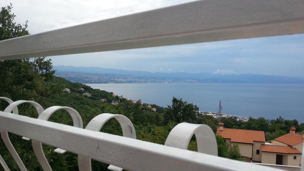 Guesthouse Gauss Opatija Habitación foto